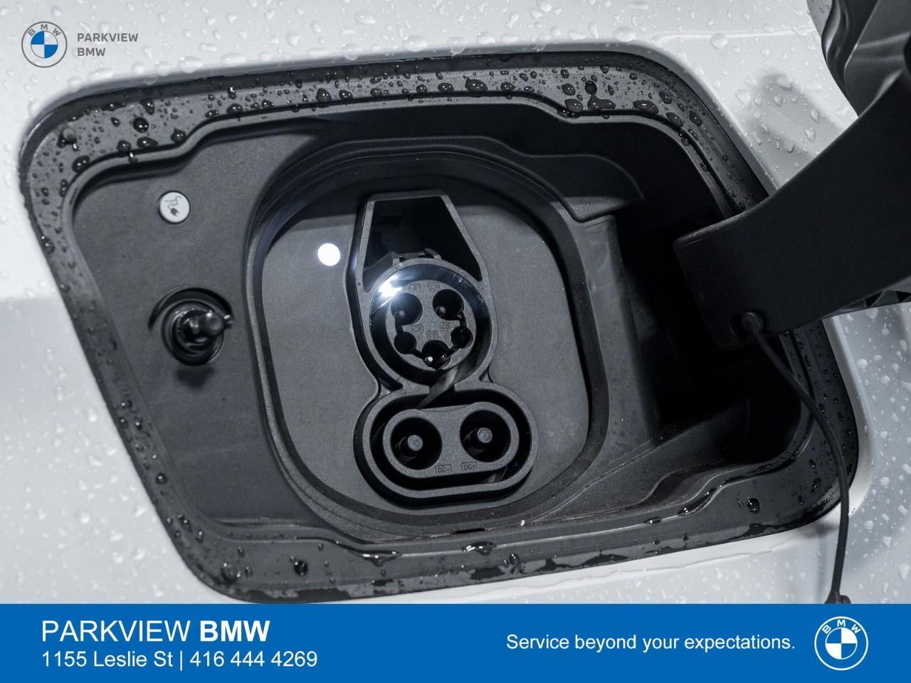 2025 BMW i5 xDrive40 4dr All-Wheel Drive Sedan Photo