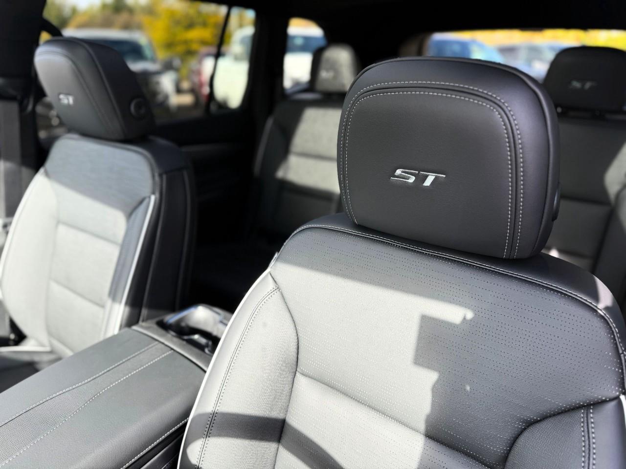 2026 Buick Enclave Sport Touring 4dr All-Wheel Drive Photo