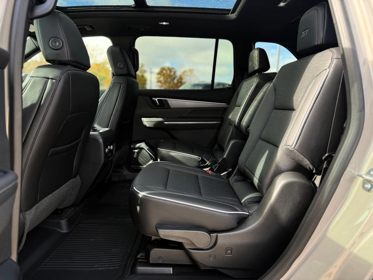 2026 Buick Enclave Sport Touring 4dr All-Wheel Drive Photo