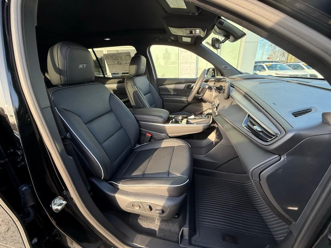 2026 Buick Enclave Sport Touring 4dr All-Wheel Drive Photo