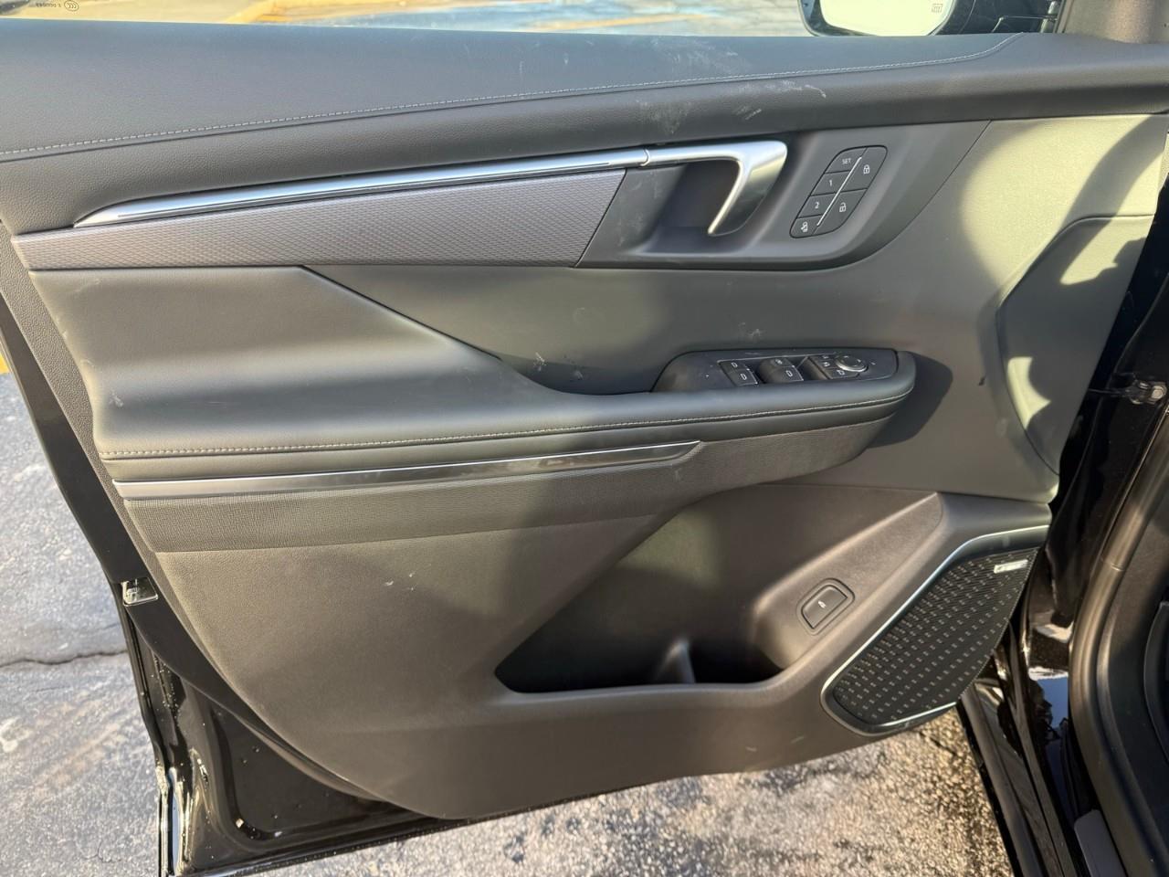 2026 Buick Enclave Sport Touring 4dr All-Wheel Drive Photo