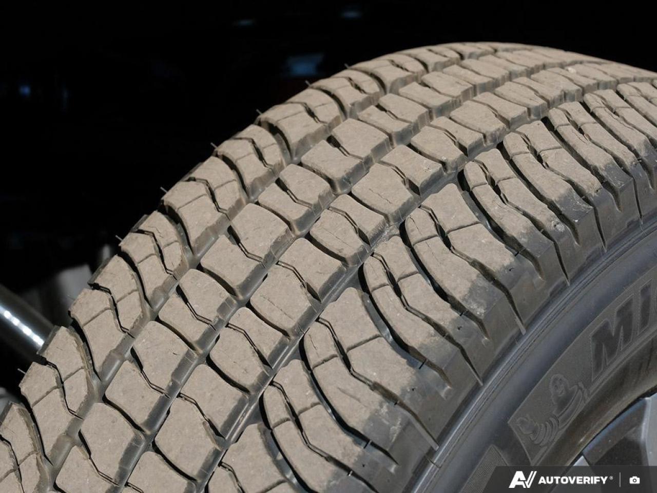 2026 GMC SIERRA 2500HD Crew Cab Standard Box 4-Wheel Drive SLT Photo