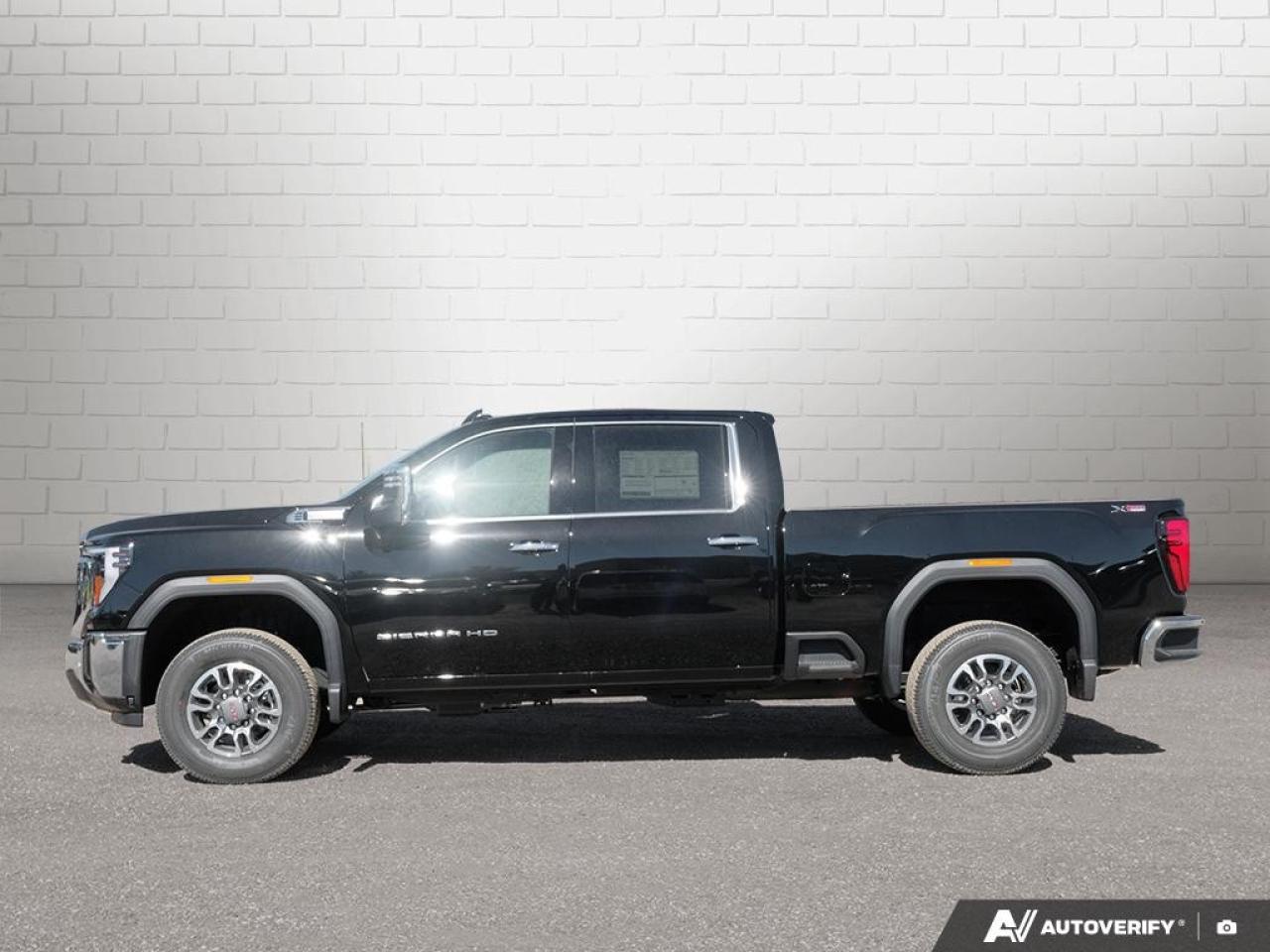 2026 GMC SIERRA 2500HD Crew Cab Standard Box 4-Wheel Drive SLT Photo