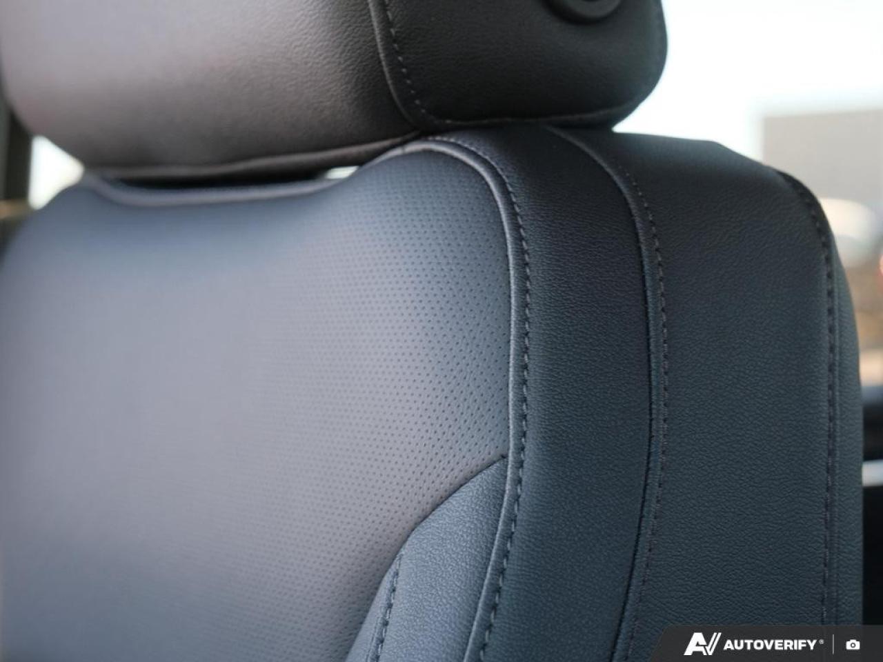 2026 GMC SIERRA 2500HD Crew Cab Standard Box 4-Wheel Drive SLT Photo