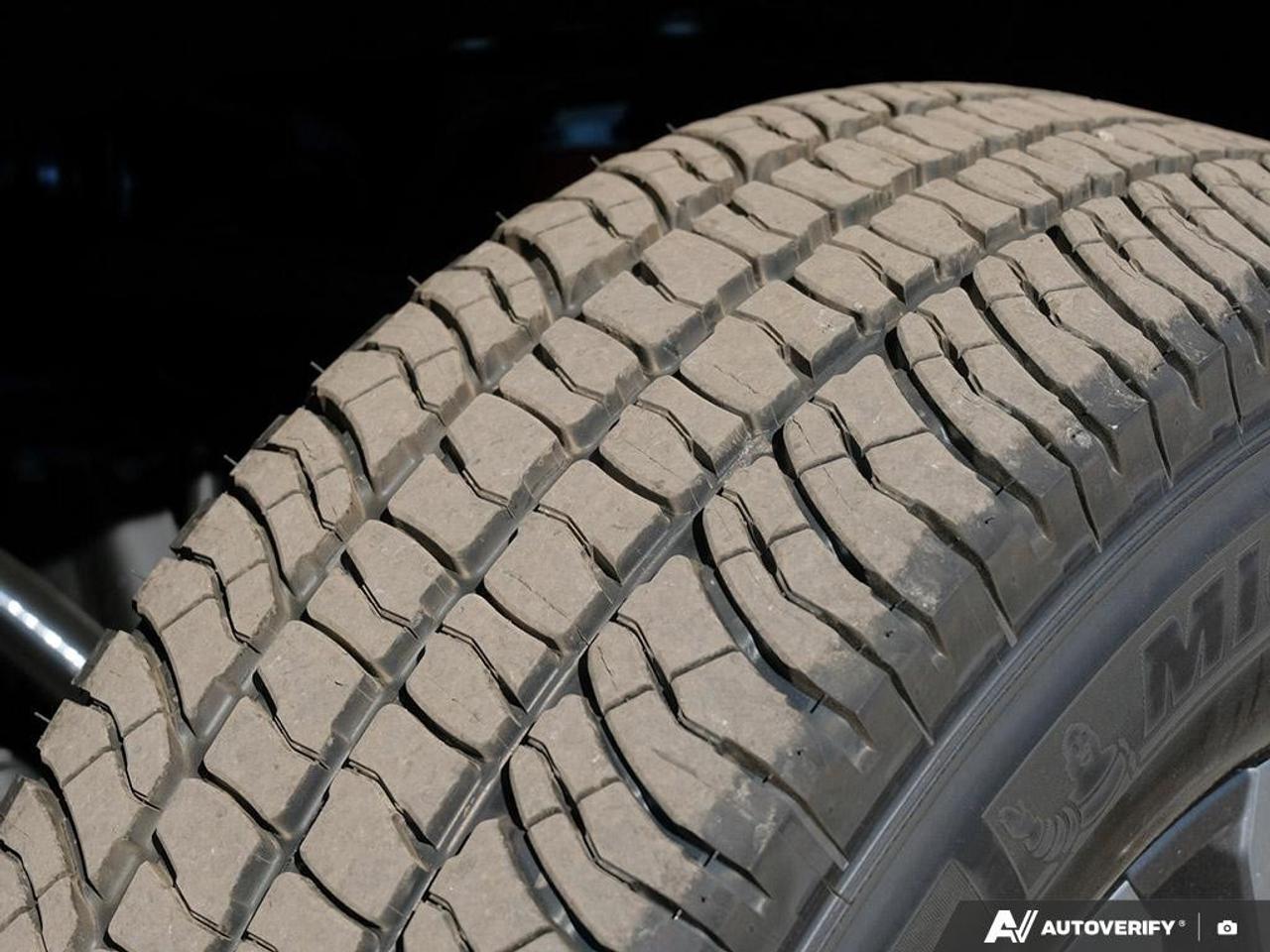 2026 GMC SIERRA 2500HD Crew Cab Standard Box 4-Wheel Drive SLT Photo