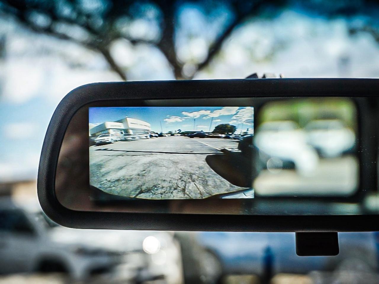 2023 Chevrolet Express  Photo