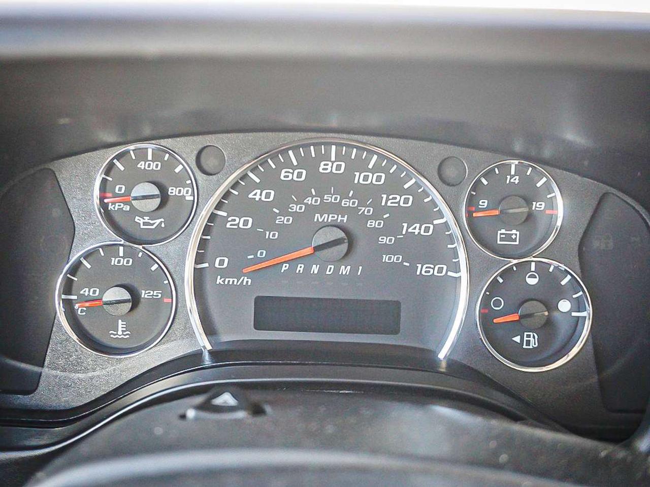 2023 Chevrolet Express 2500  Photo