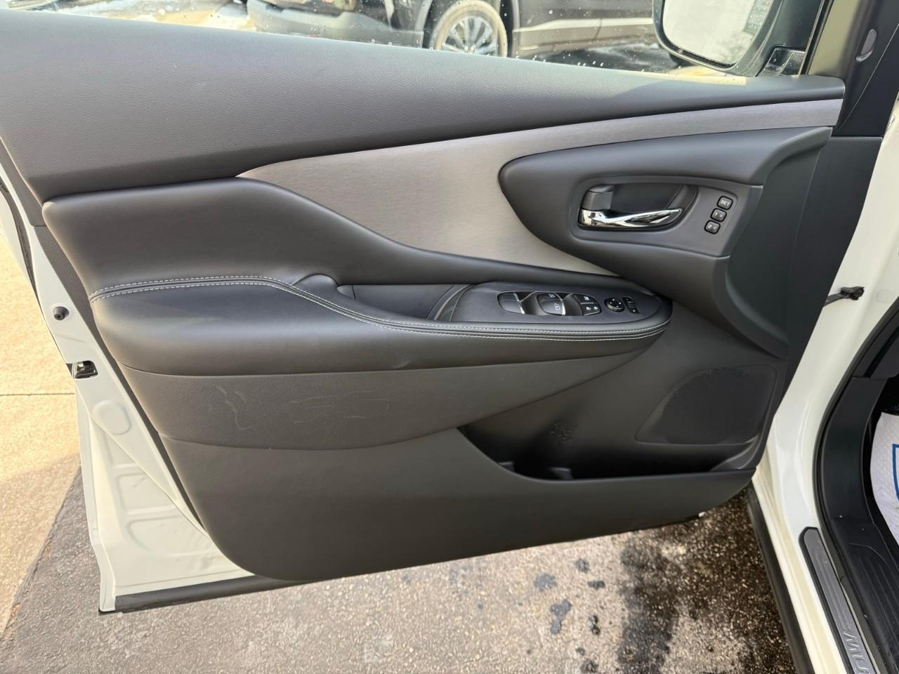 2024 Nissan Murano SL 4dr All-wheel Drive Photo