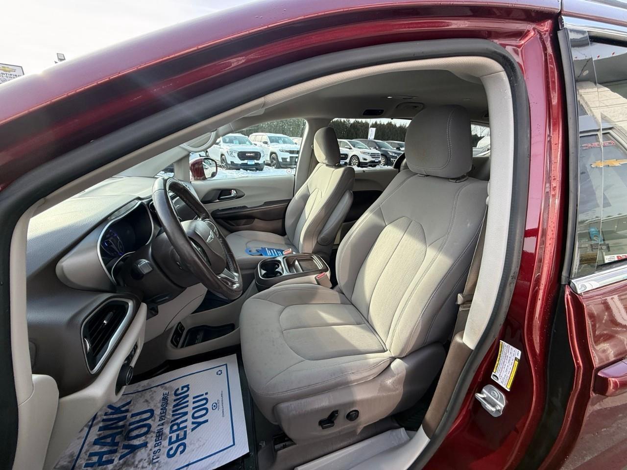 2019 Chrysler Pacifica Touring Plus Passenger Van Photo