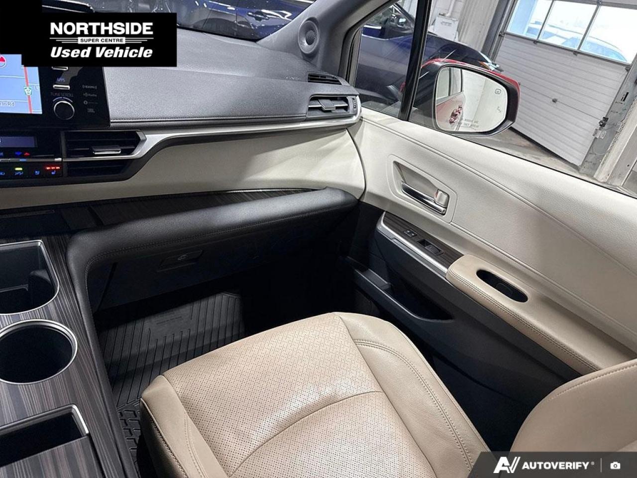 2022 Toyota Sienna Limited 7-Passenger 4dr All-Wheel Drive Passenger Van Photo