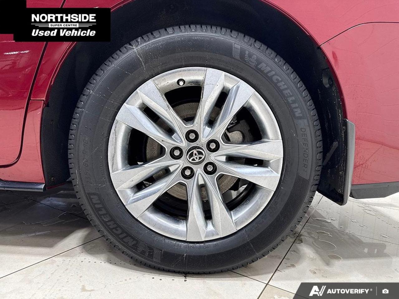 2022 Toyota Sienna Limited 7-Passenger 4dr All-Wheel Drive Passenger Van Photo