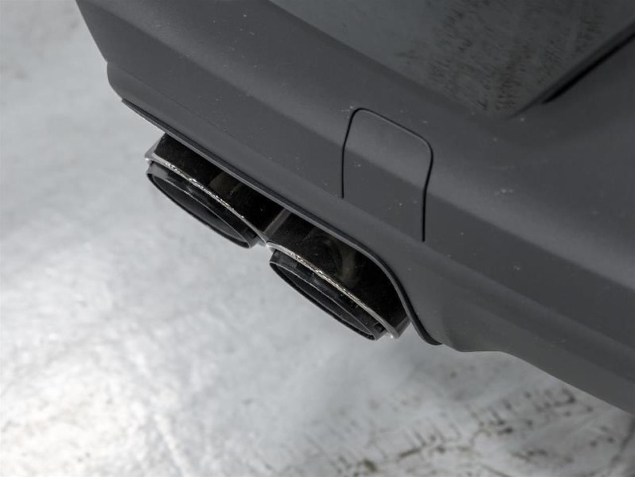 2025 Porsche Cayenne  Photo