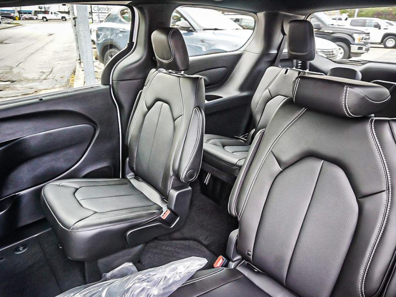 2026 Chrysler Grand Caravan  Photo