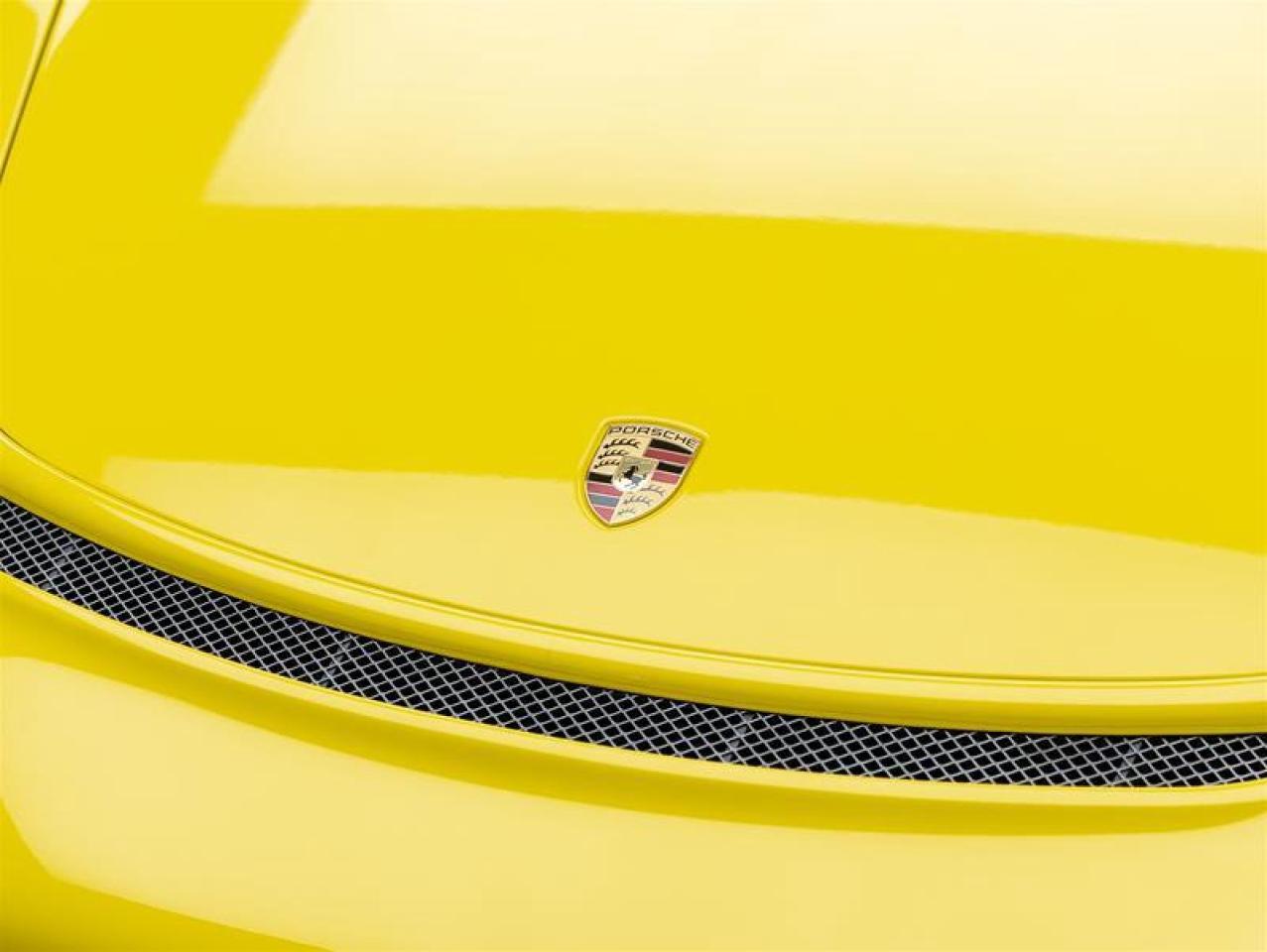 2018 Porsche 911  Photo4