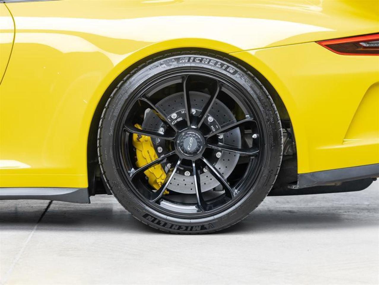 2018 Porsche 911  Photo