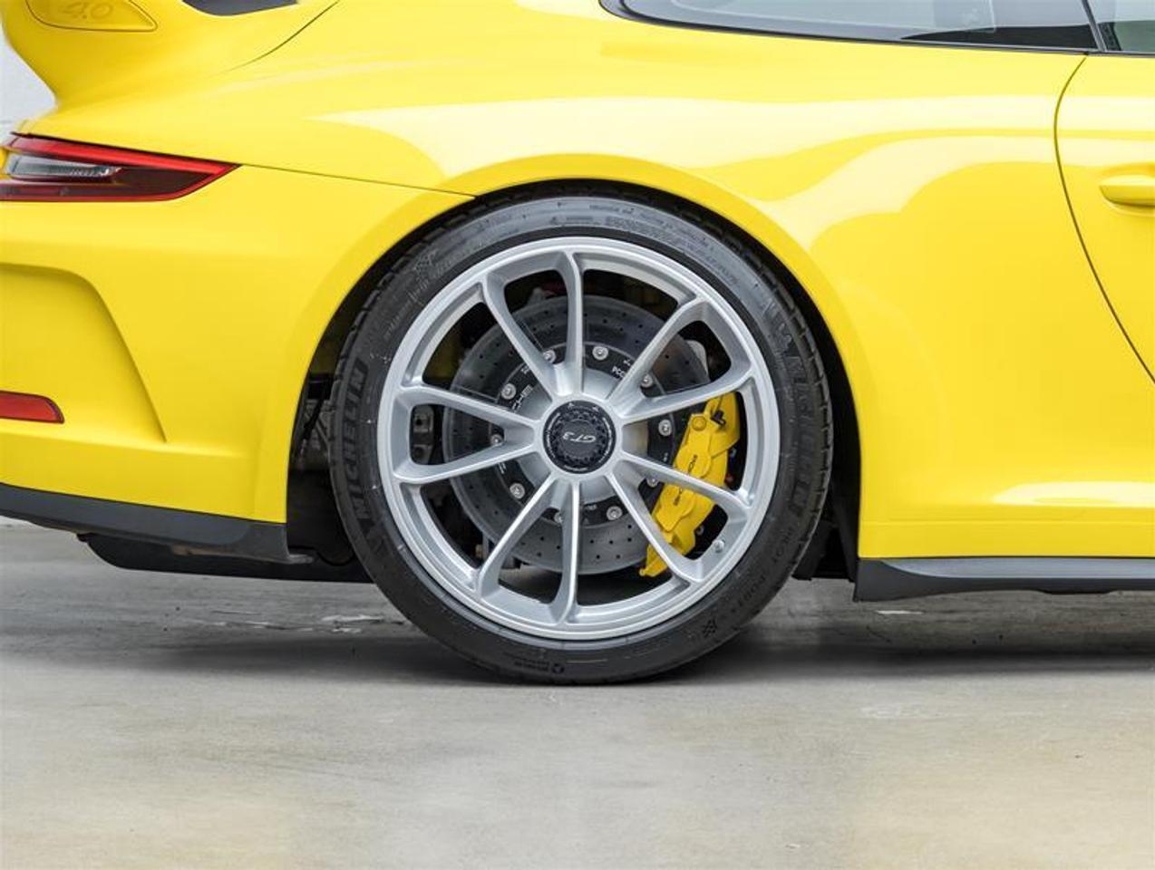 2018 Porsche 911  Photo