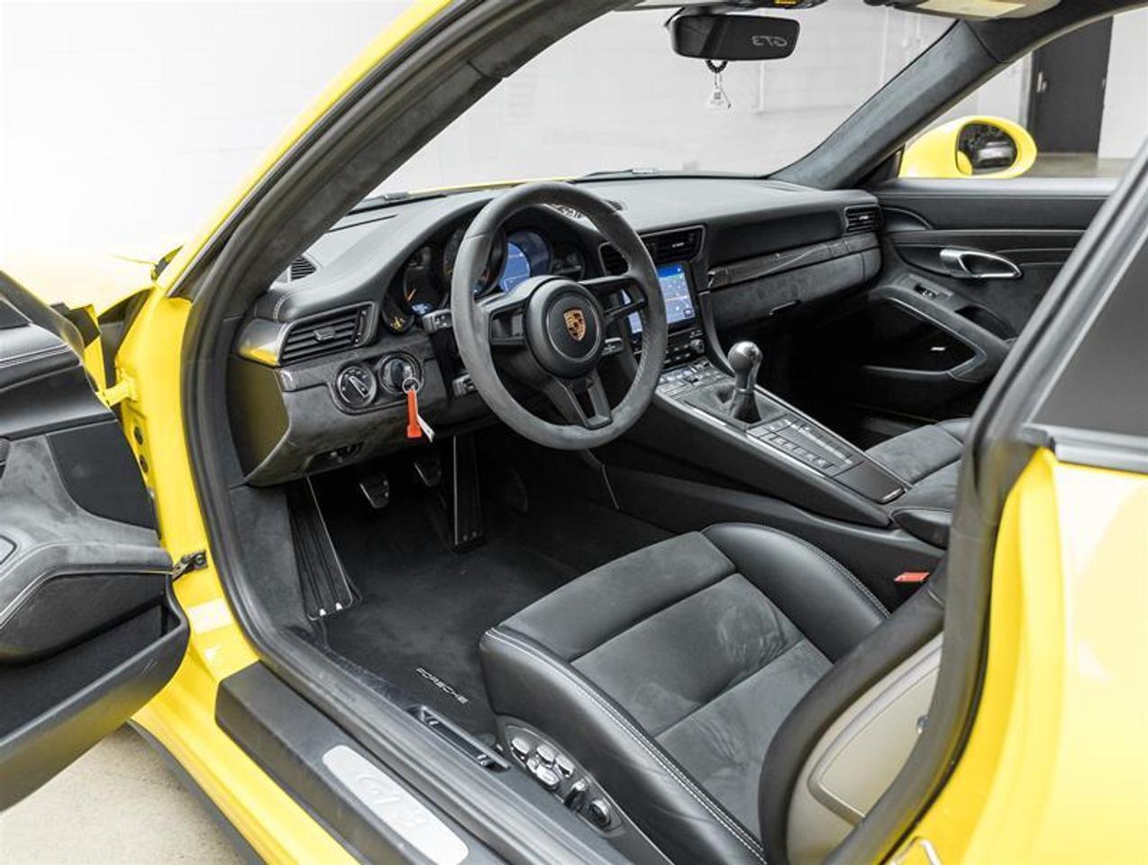 2018 Porsche 911  Photo
