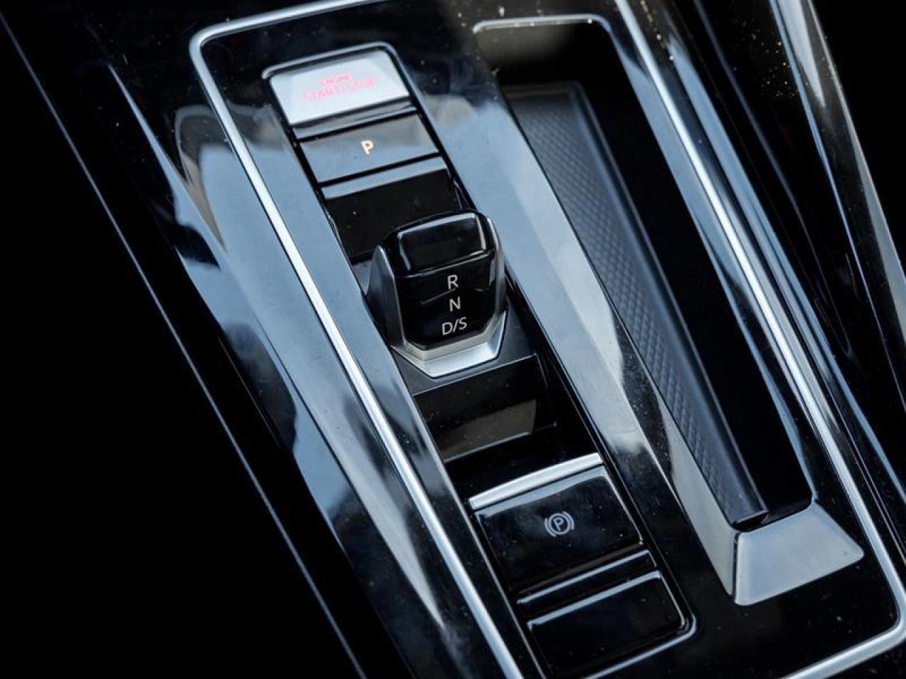 2024 Volkswagen Golf GTI Performance 4dr Hatchback Photo