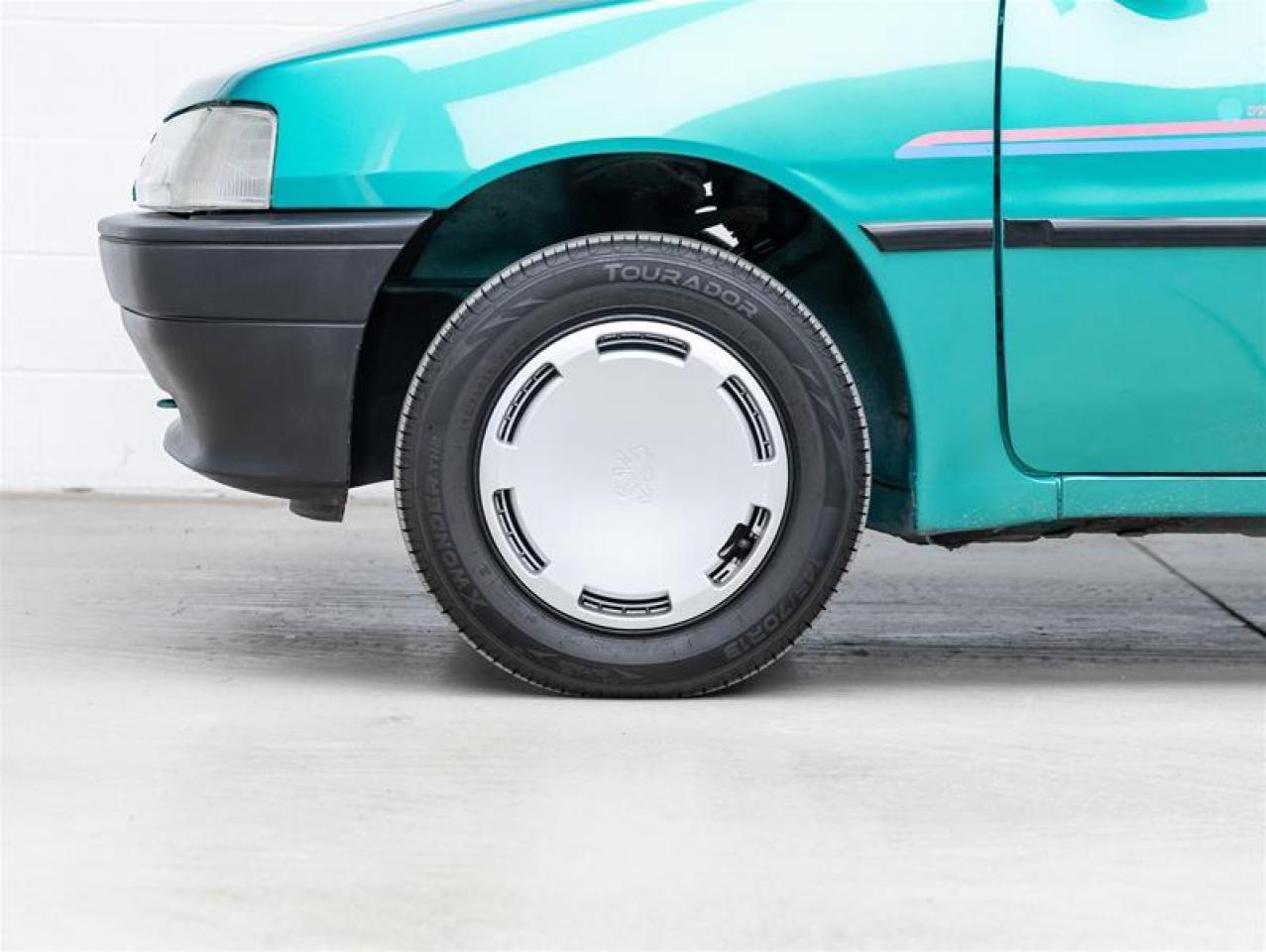 1992 PEUGEOT Unlisted Item  Photo