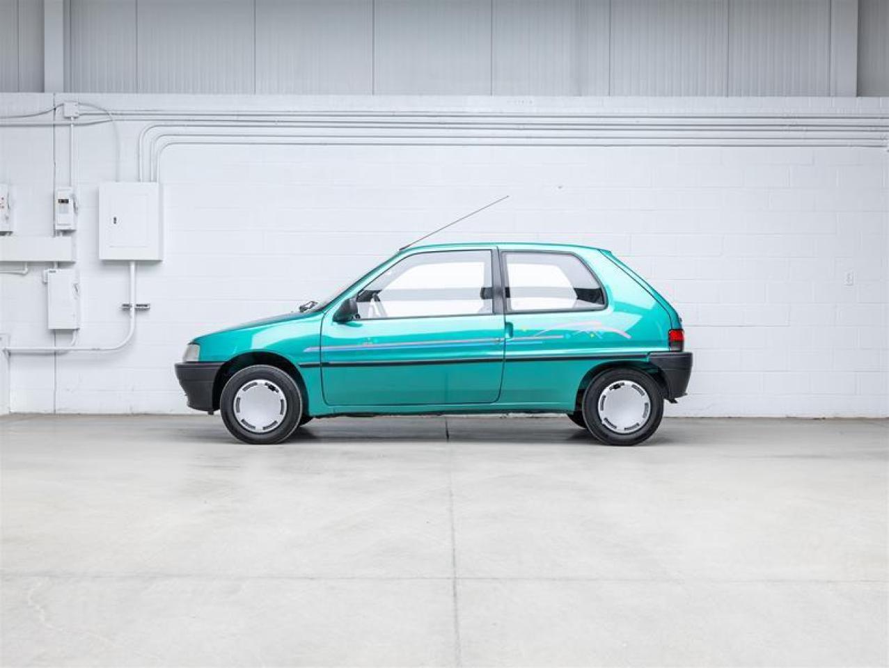 1992 PEUGEOT Unlisted Item  Photo