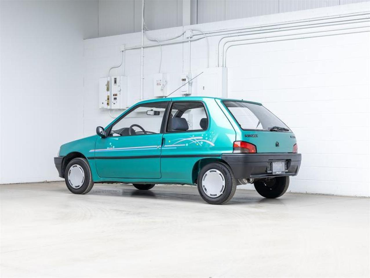 1992 PEUGEOT Unlisted Item  Photo