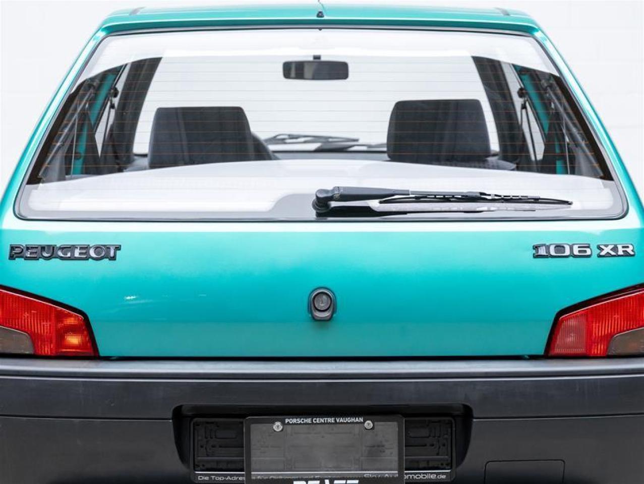 1992 PEUGEOT Unlisted Item  Photo