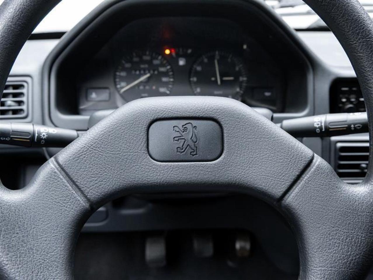 1992 PEUGEOT Unlisted Item  Photo