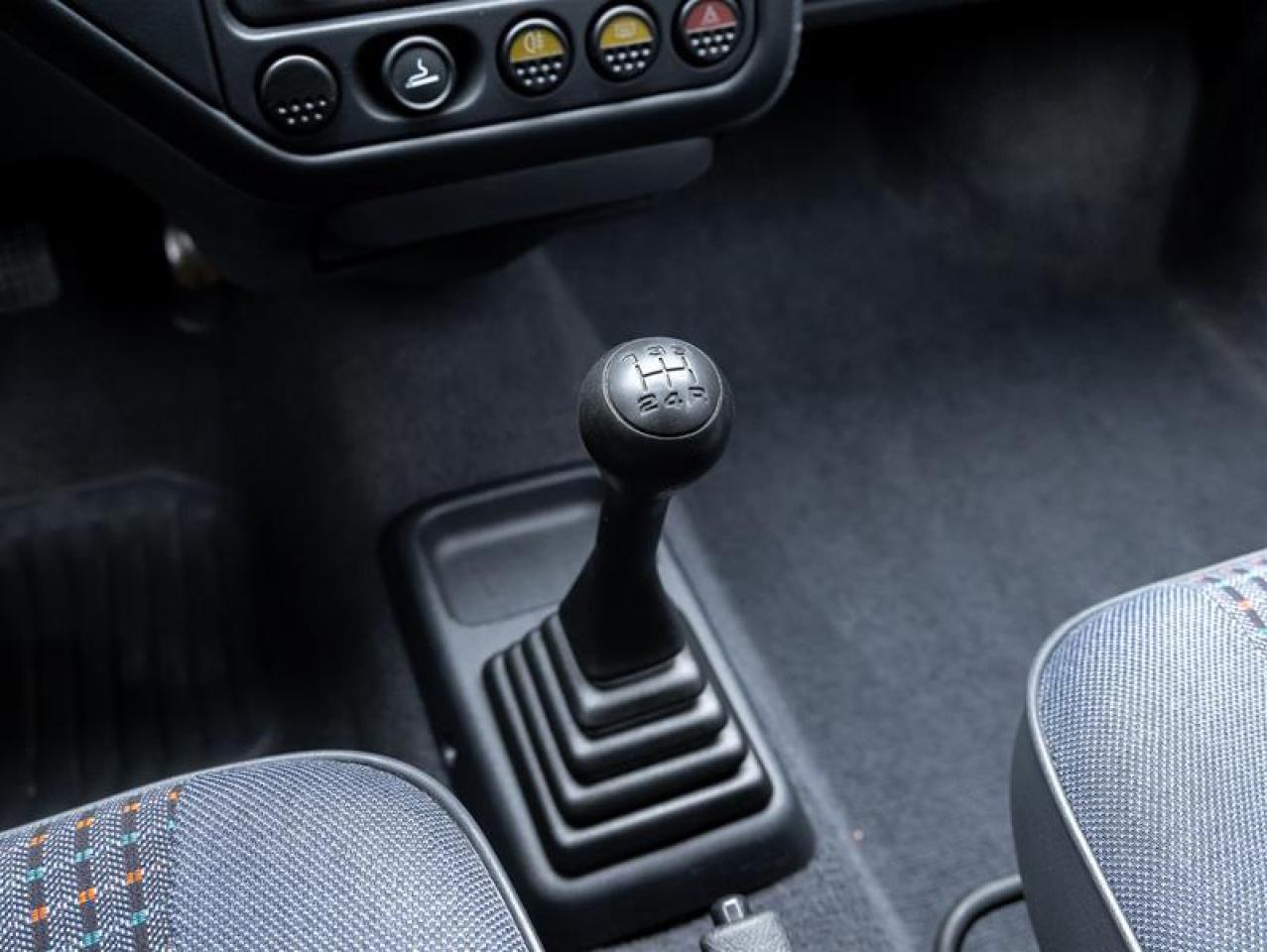 1992 PEUGEOT Unlisted Item  Photo