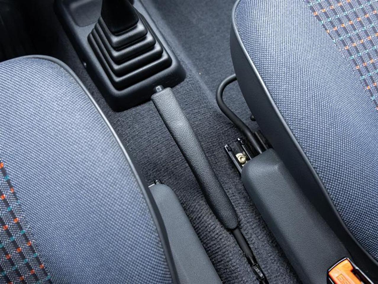 1992 PEUGEOT Unlisted Item  Photo