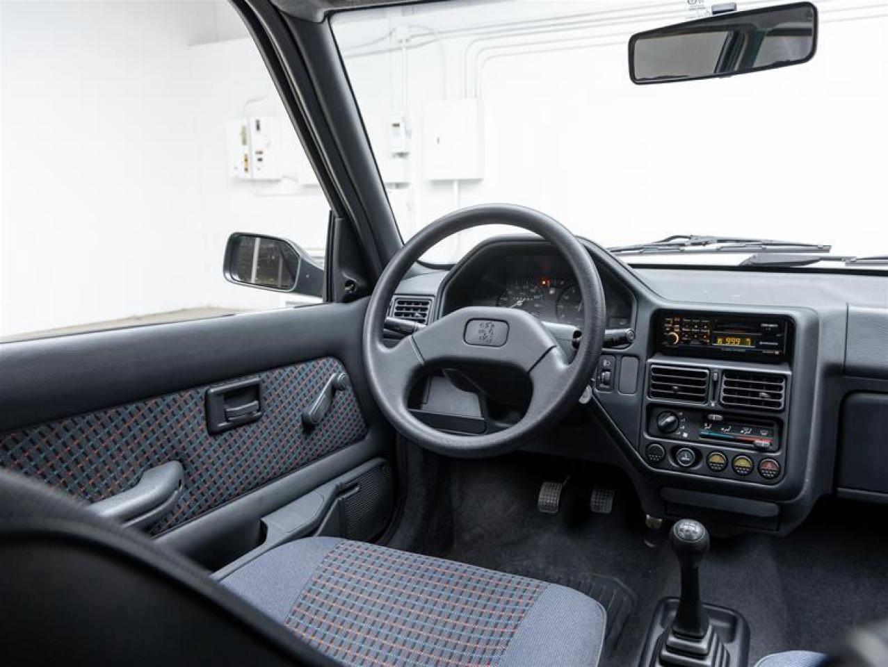 1992 PEUGEOT Unlisted Item  Photo