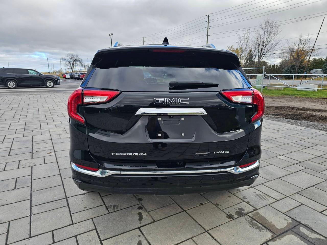 2024 GMC Terrain Denali 4dr All-Wheel Drive Photo