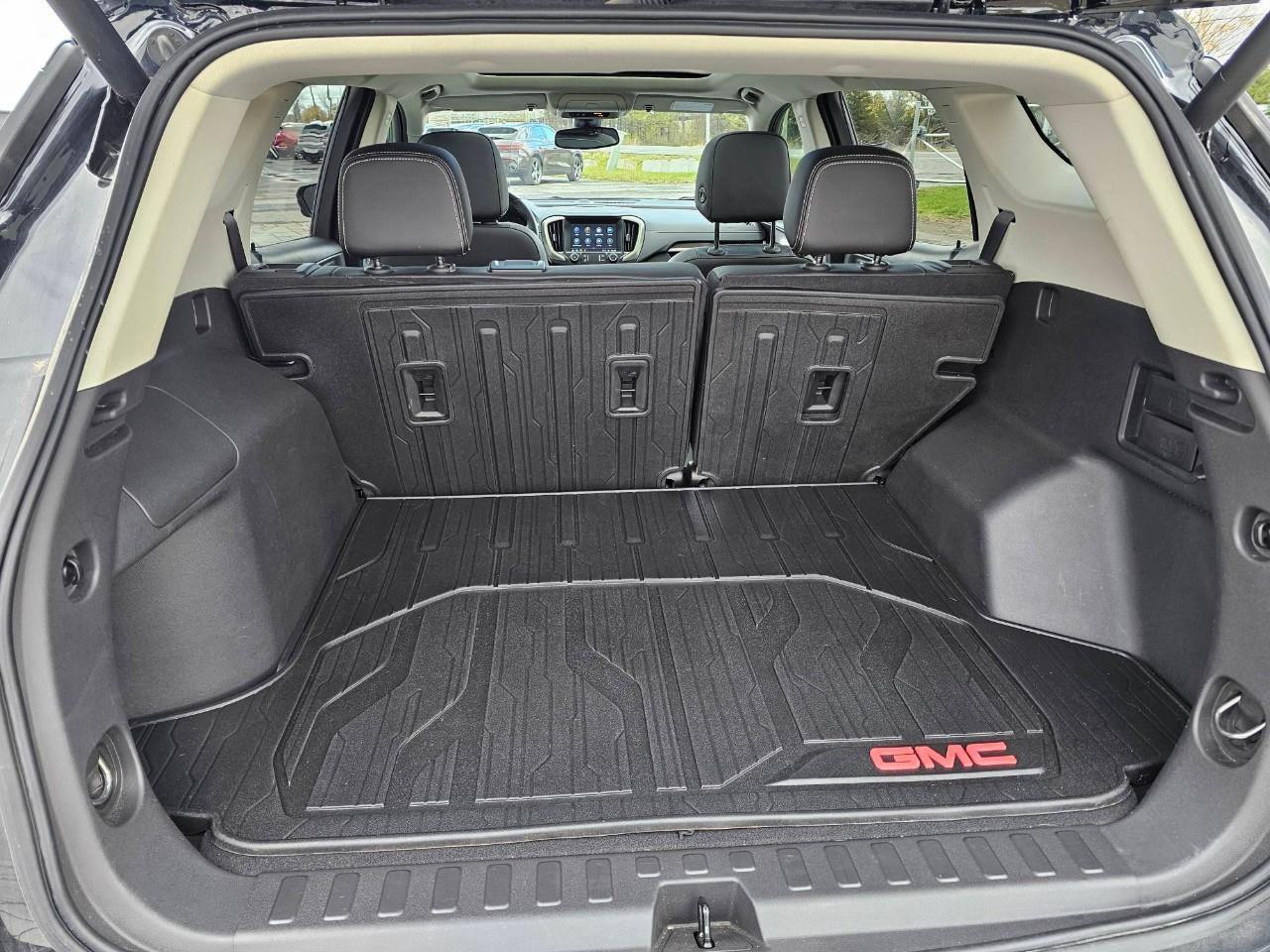 2024 GMC Terrain Denali 4dr All-Wheel Drive Photo