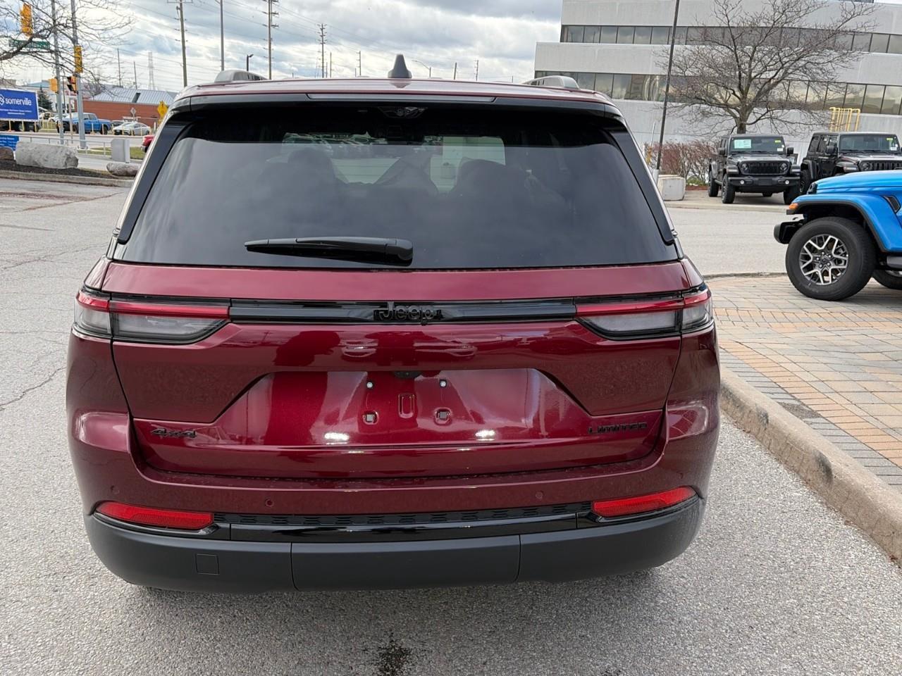 2025 Jeep Grand Cherokee Limited 4dr 4x4 Photo