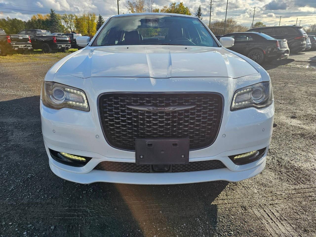 2023 Chrysler 300 Touring-L 4dr All-Wheel Drive Sedan Photo