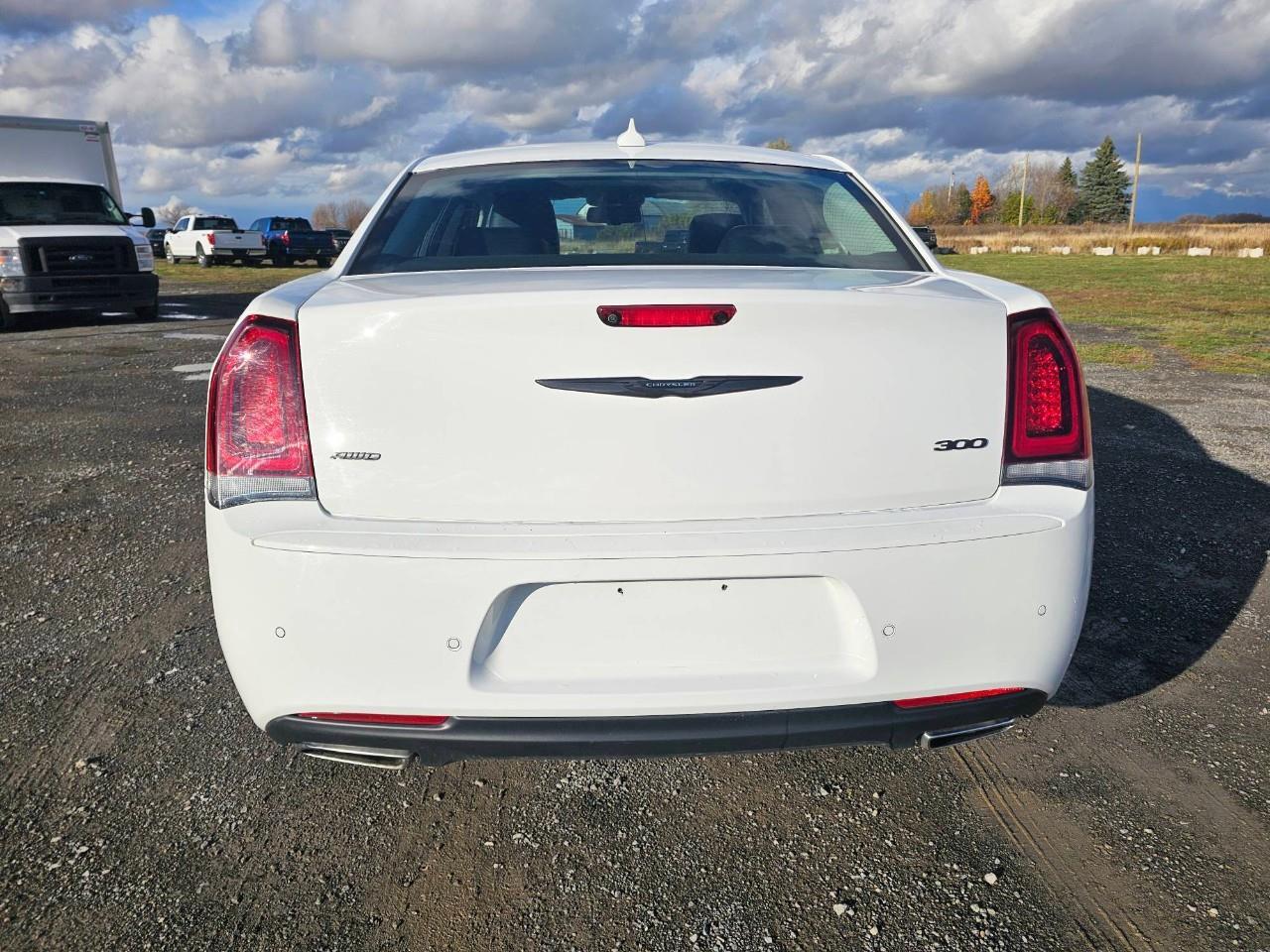 2023 Chrysler 300 Touring-L 4dr All-Wheel Drive Sedan Photo