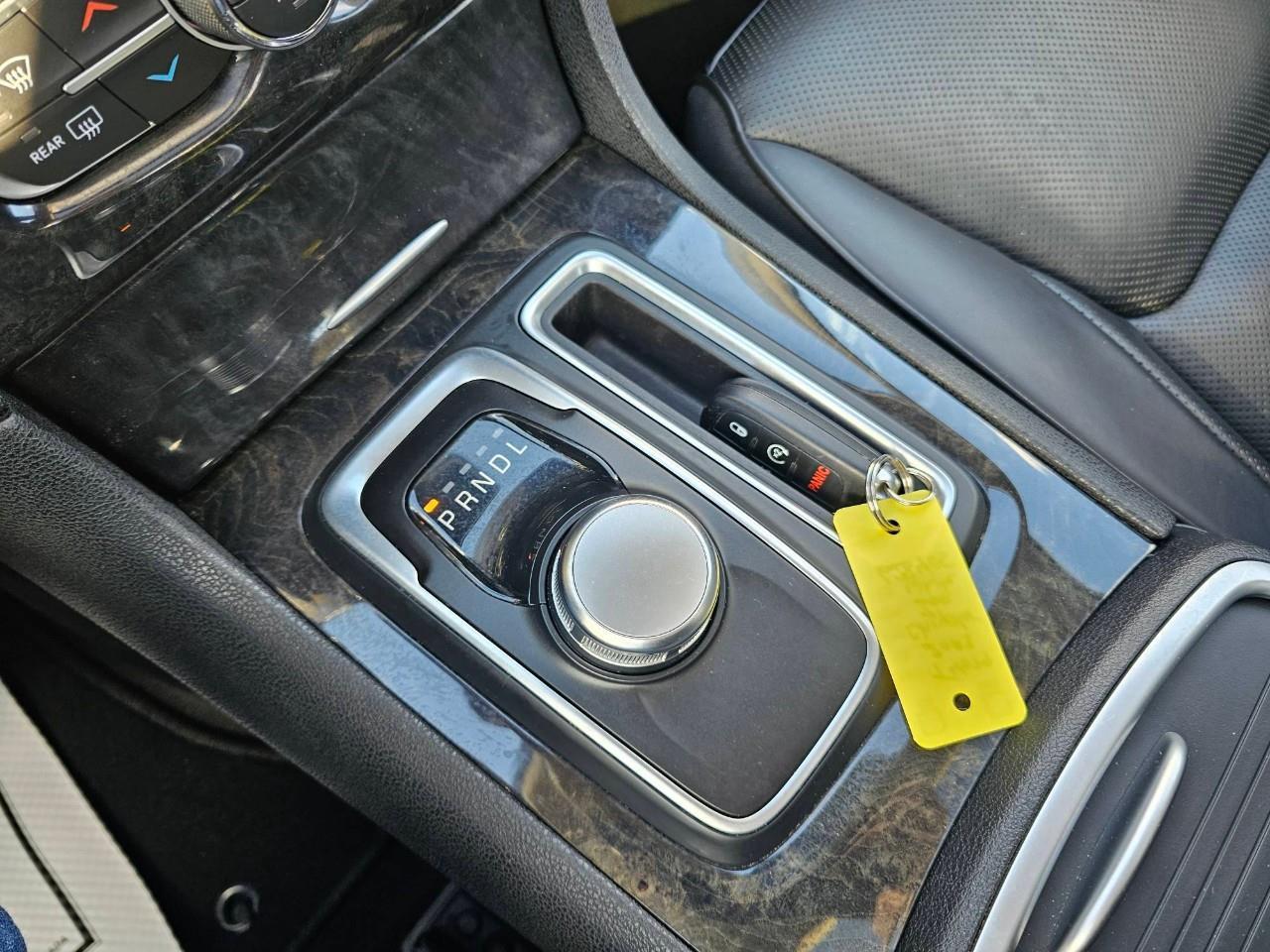 2023 Chrysler 300 Touring-L 4dr All-Wheel Drive Sedan Photo