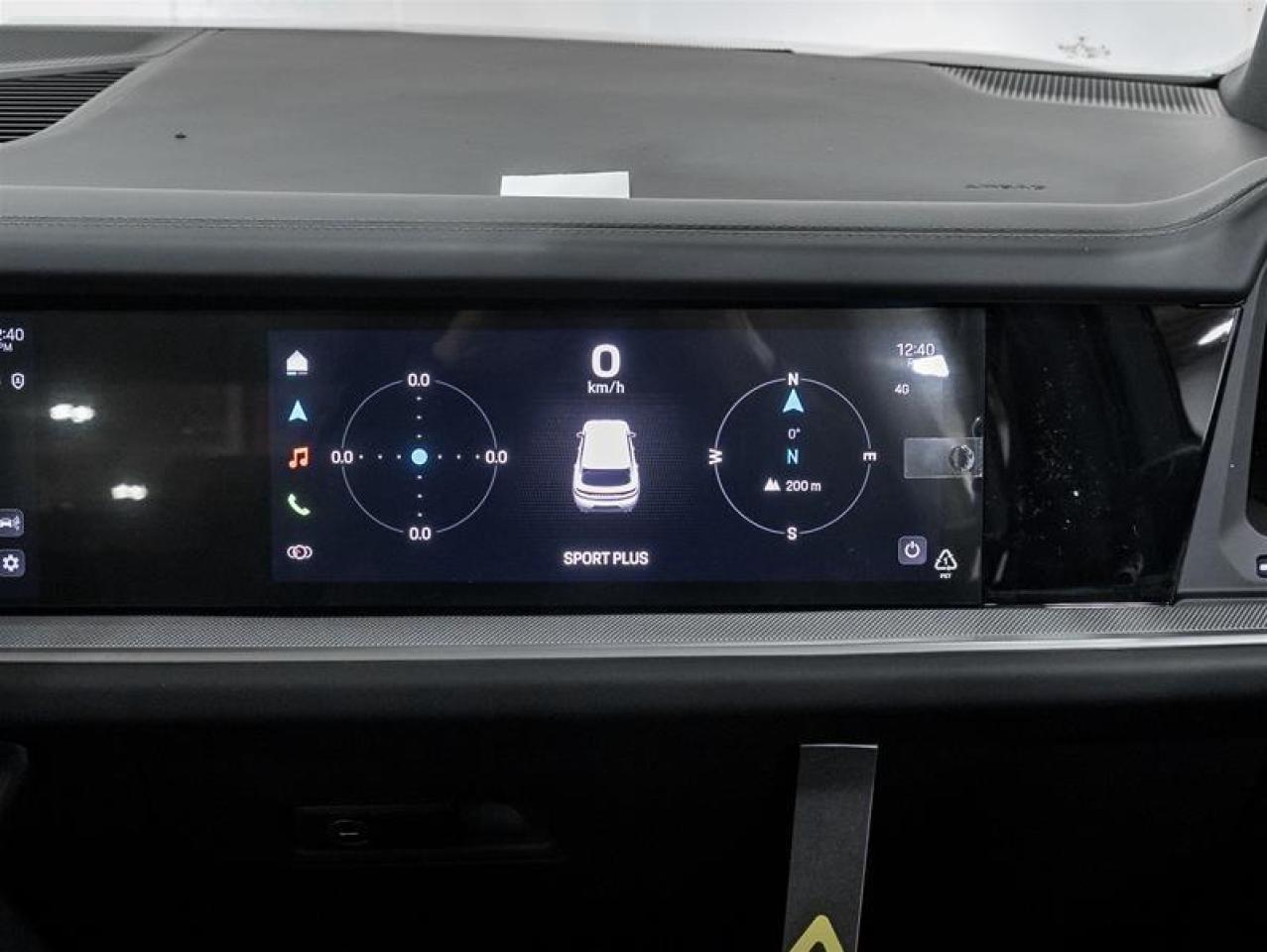 2025 Porsche Cayenne  Photo