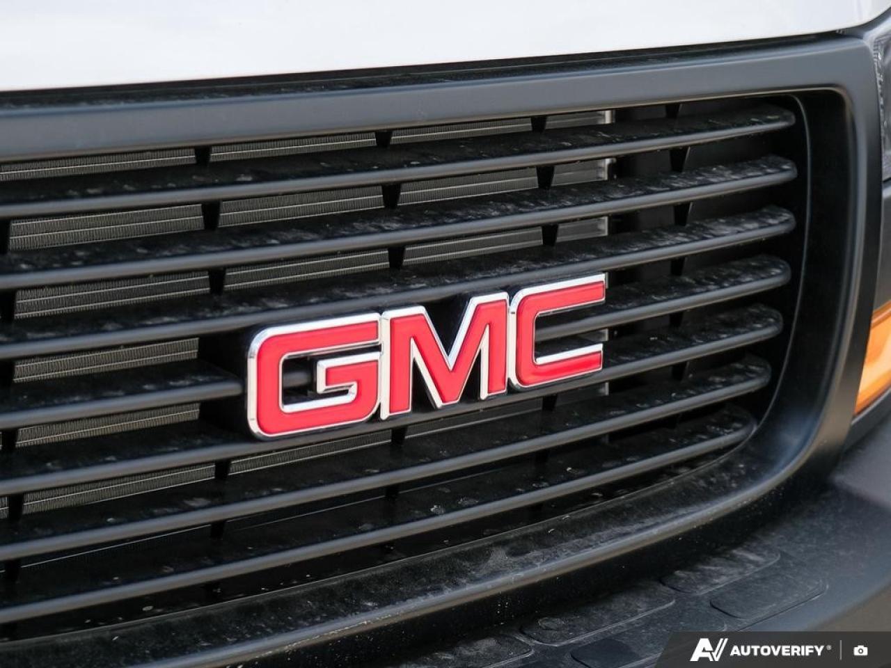 2025 GMC Savana Cargo Van 2500 Regular Wheelbase Rear-Wheel Drive Photo