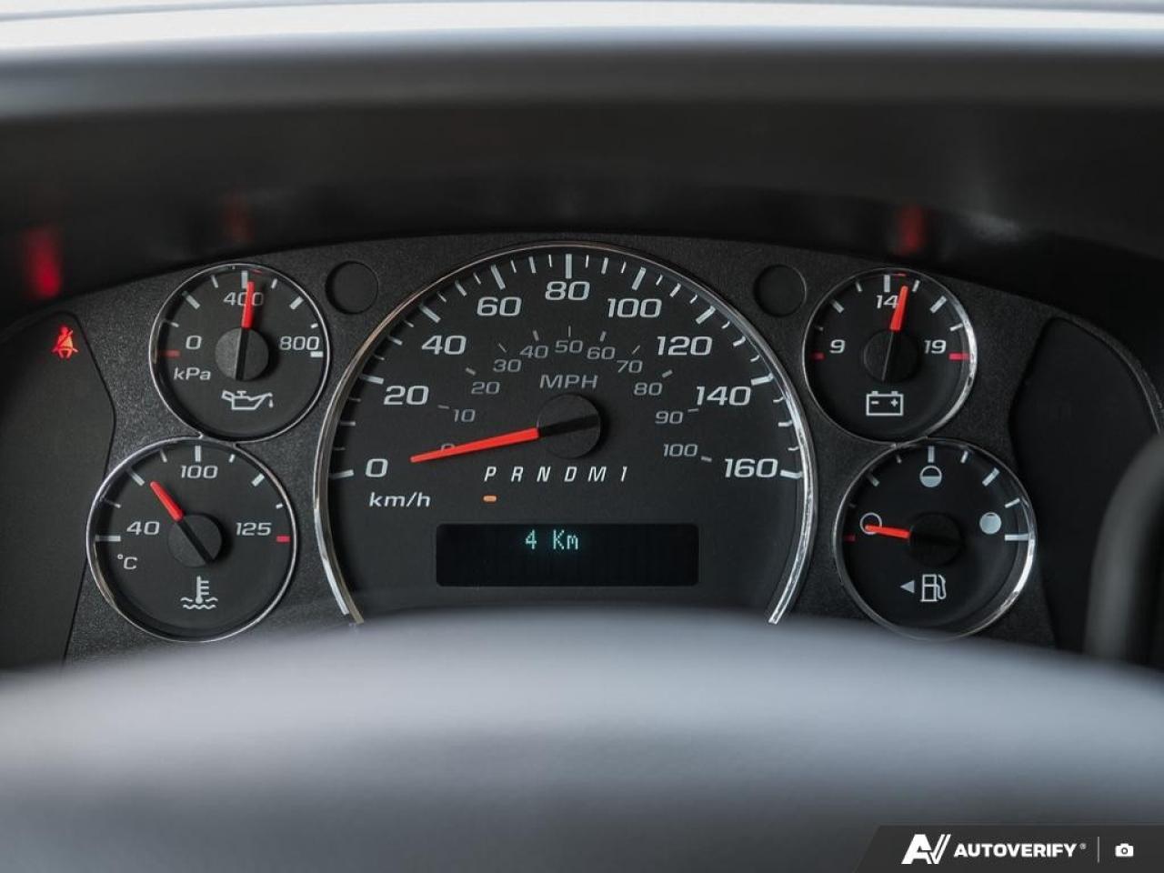 2025 GMC Savana Cargo Van 2500 Regular Wheelbase Rear-Wheel Drive Photo