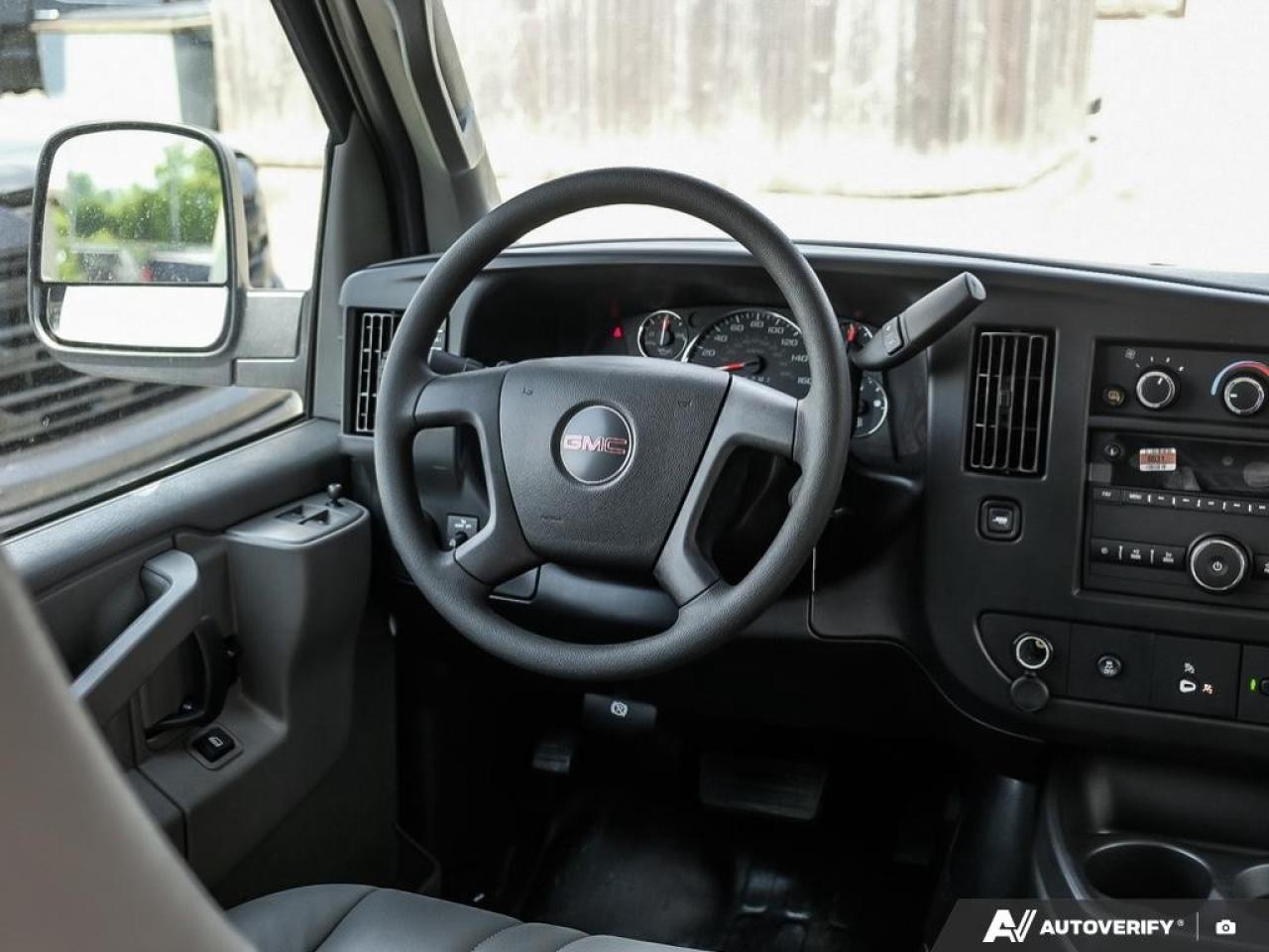 2025 GMC Savana Cargo Van 2500 Regular Wheelbase Rear-Wheel Drive Photo