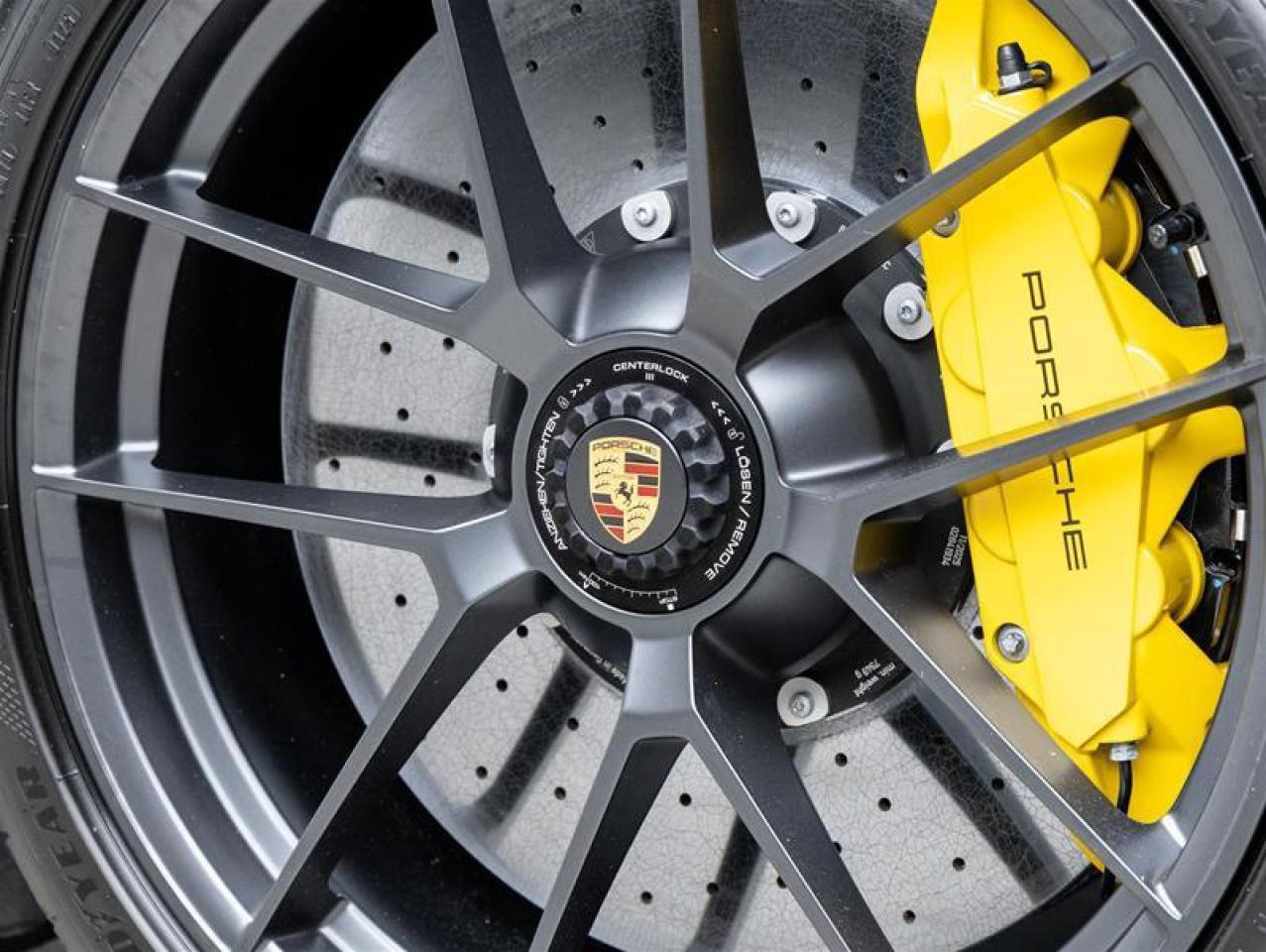 2025 Porsche 911  Photo