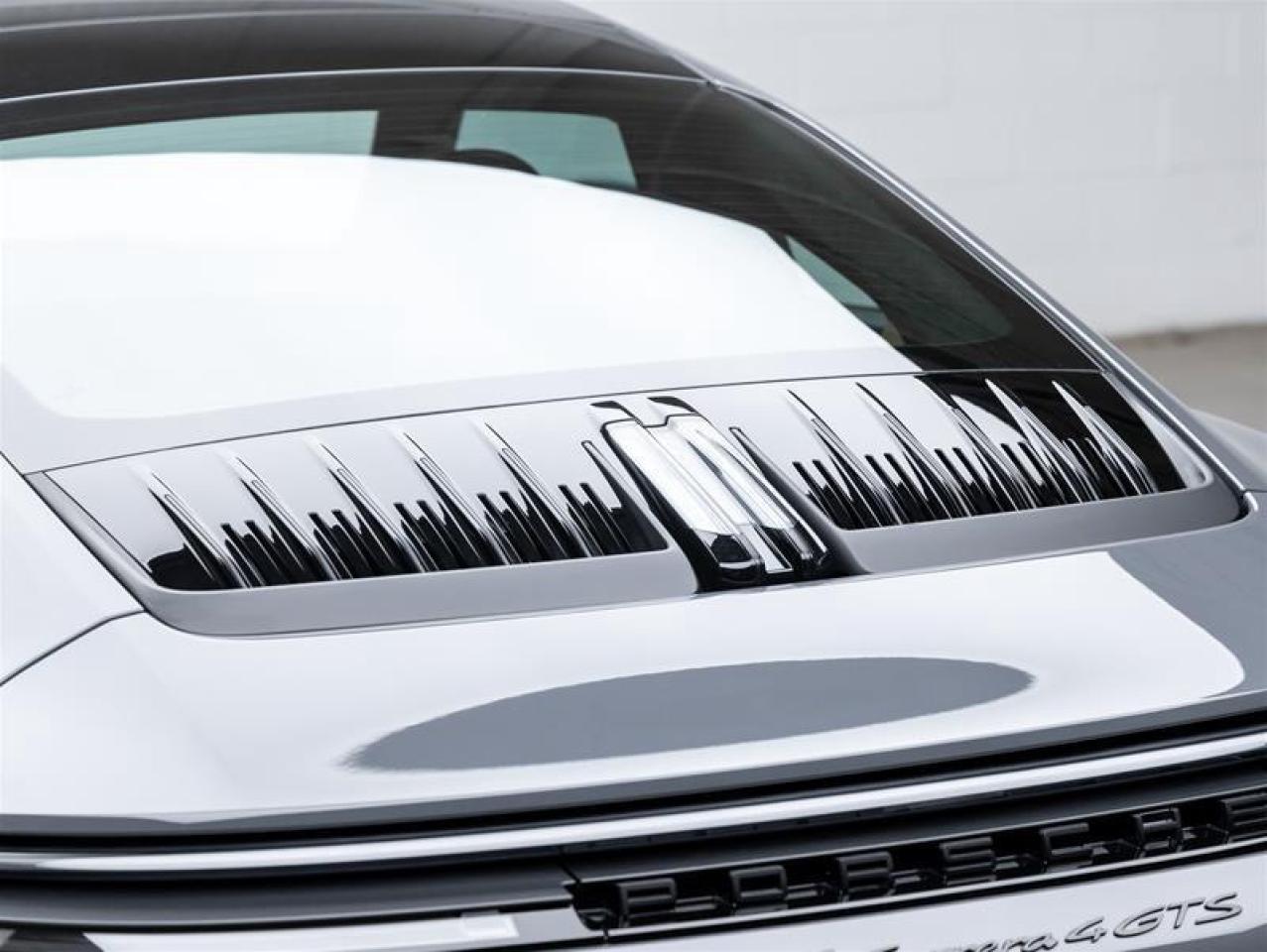 2025 Porsche 911  Photo