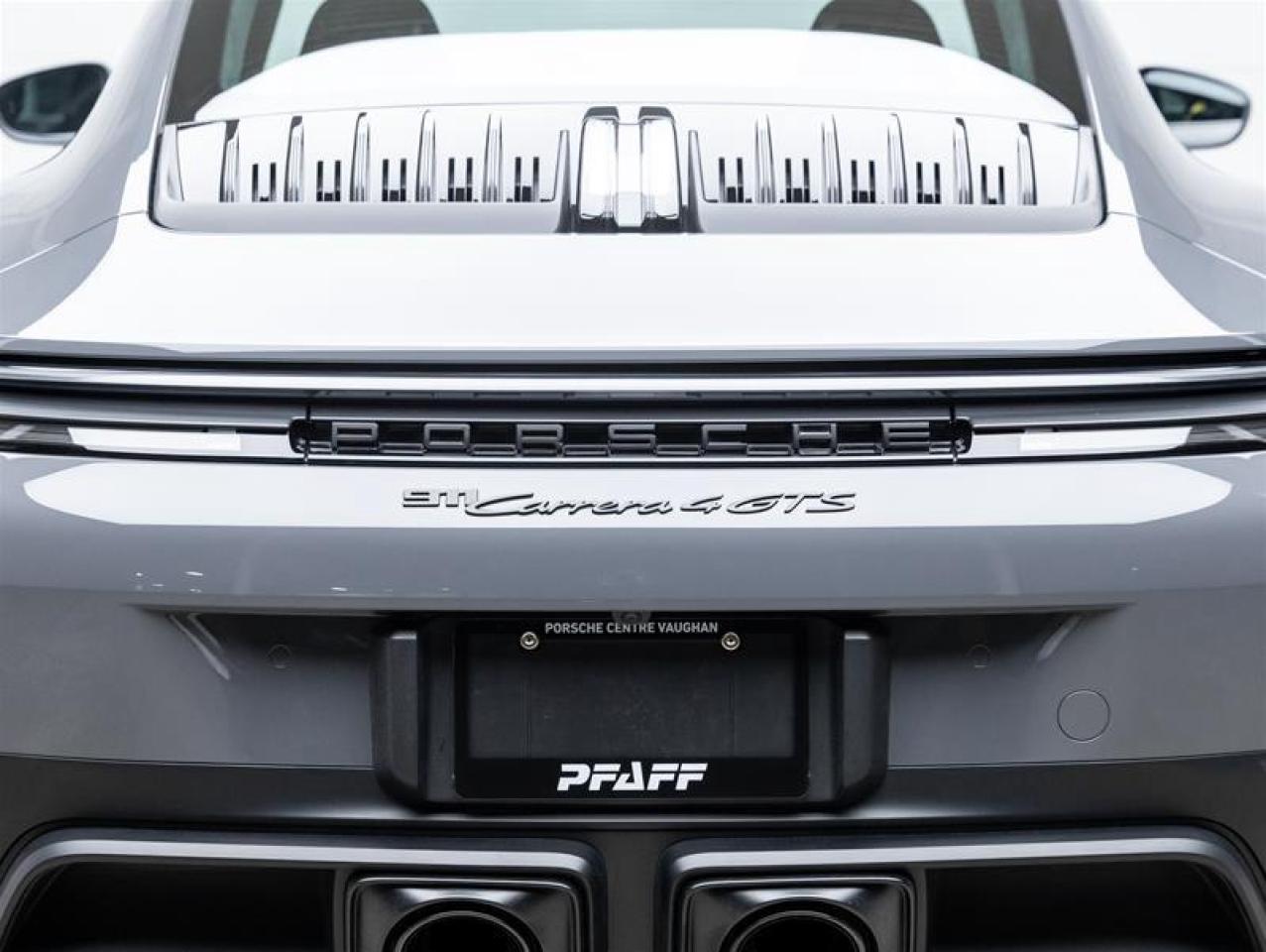 2025 Porsche 911  Photo