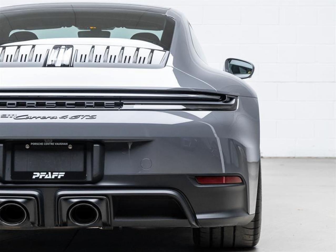 2025 Porsche 911  Photo