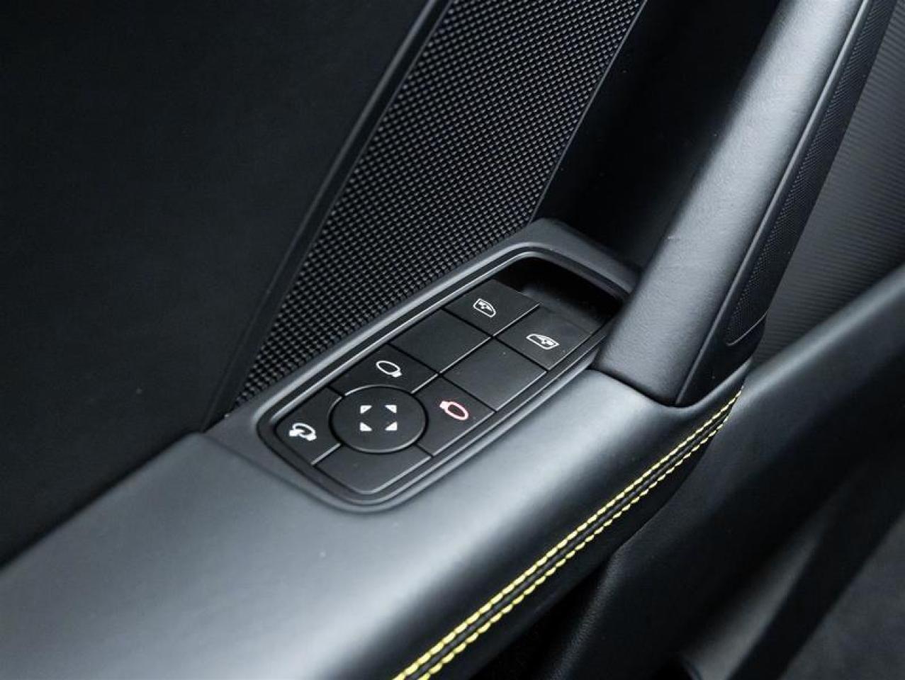 2025 Porsche 911  Photo