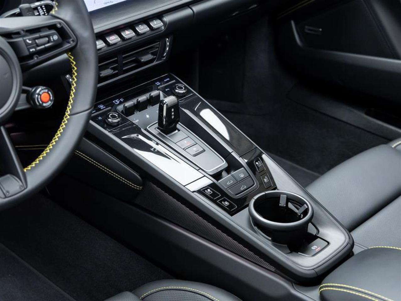 2025 Porsche 911  Photo