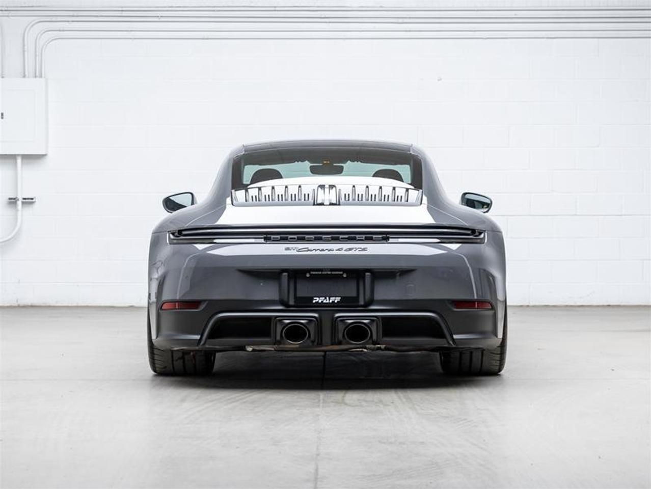 2025 Porsche 911  Photo