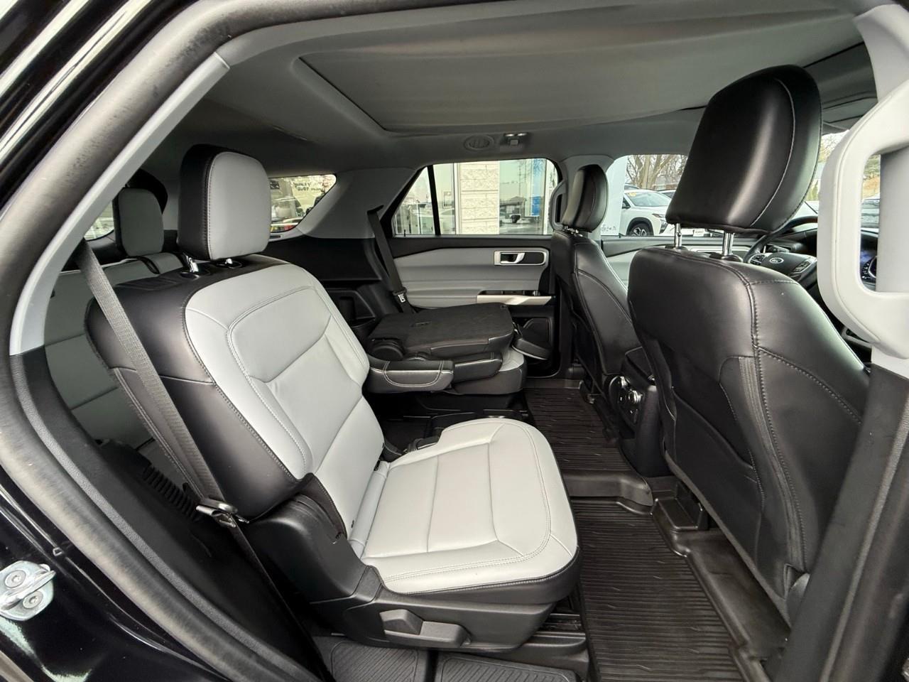 2021 Ford Explorer XLT 4DR 4X4 Photo