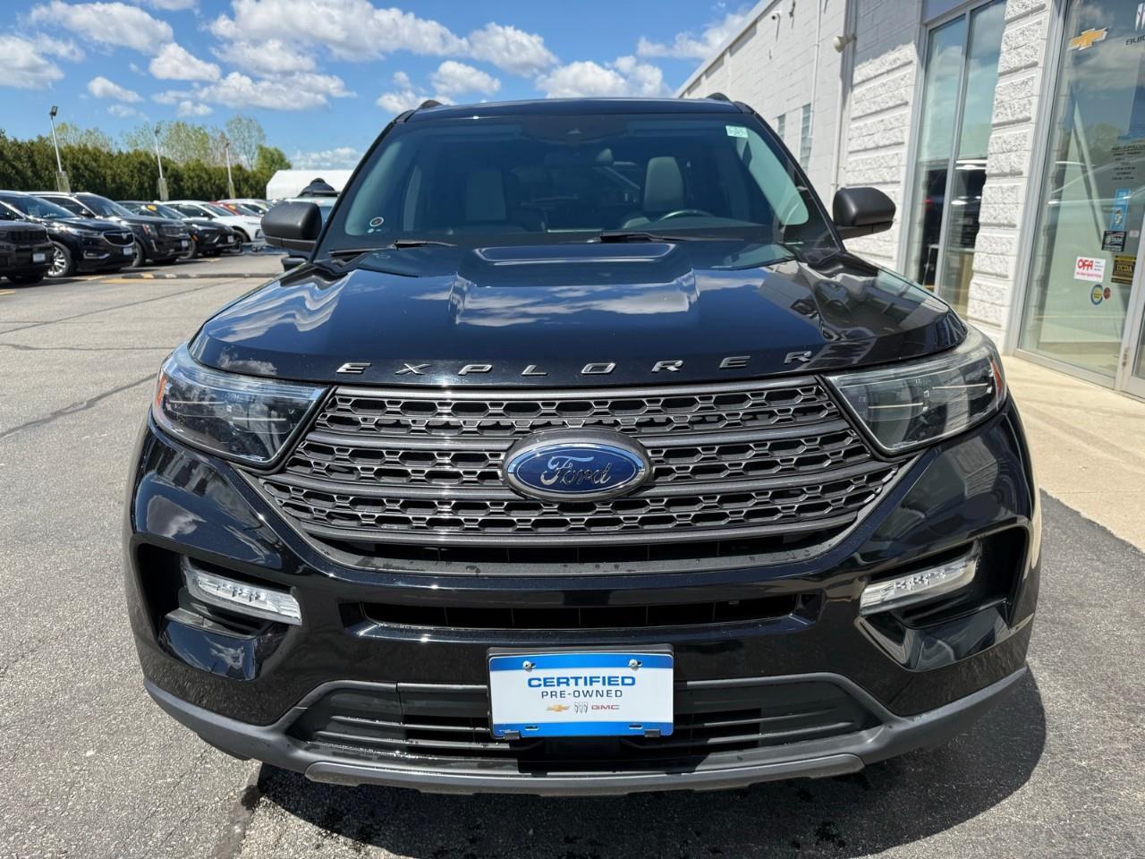 2021 Ford Explorer XLT 4DR 4X4 Photo