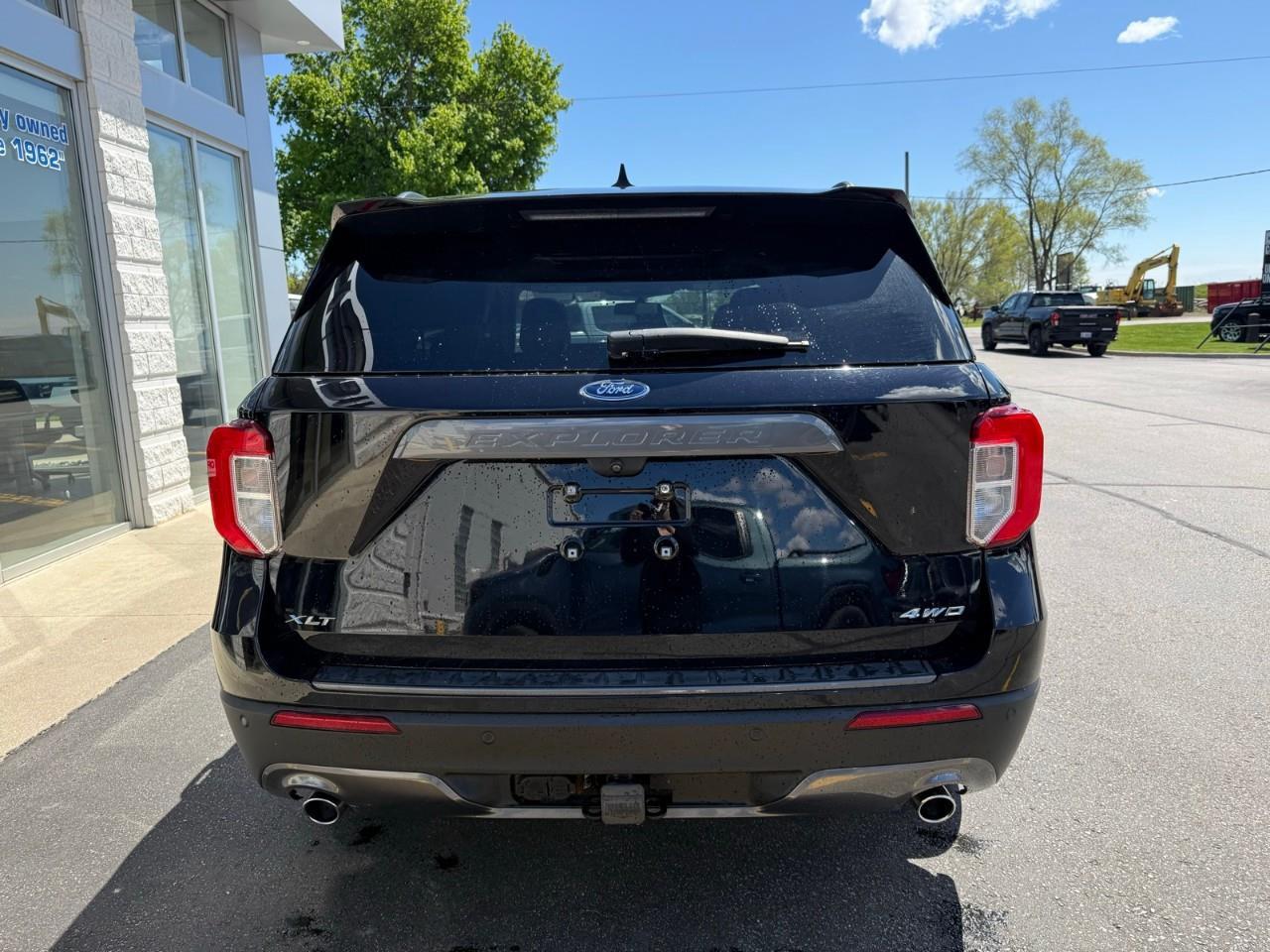 2021 Ford Explorer XLT 4DR 4X4 Photo